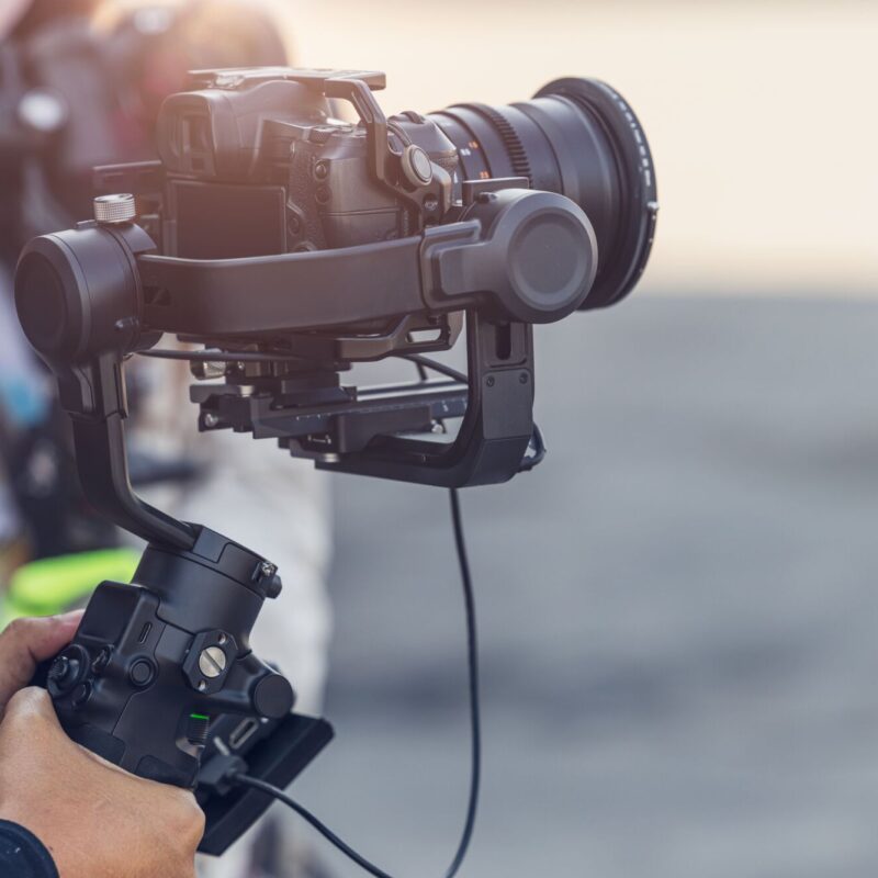 VIDEO3 800X800 | CGE Concept Vidéaste pour votre communication d’entreprise près de Strasbourg et Haguenau : tournage et montage de la vidéo Schiltigheim
